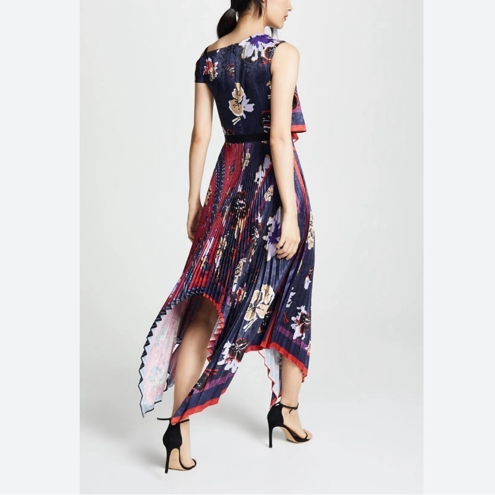 YIGAL AZROUËL Pleated Handkerchief
Dress In Midnight Mixed 6 - Picture 2 of 11